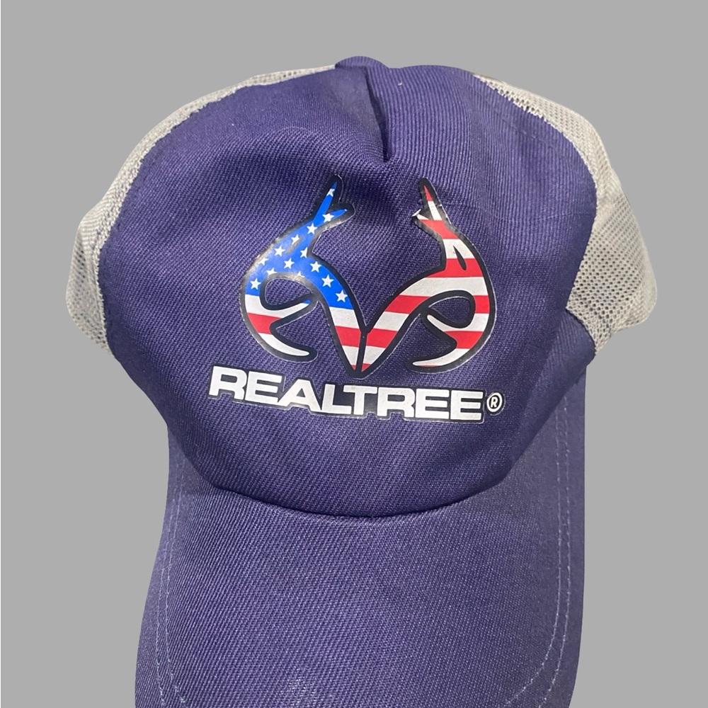 Realtree Patriotic red white  and blue Hat